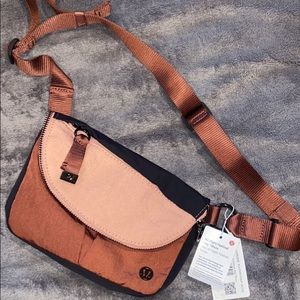 Lululemon all night festival bag